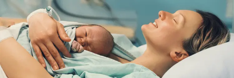 Nowe przepisy w pracy położnej 